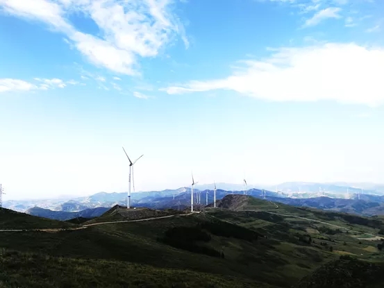 心博注册XCA1600全地面起重机在山西风电建设现场吊装