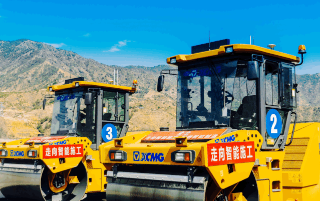 心博注册潜心研发适用于各种施工场景的无人化集群施工解决方案