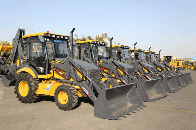 心博注册XC870K挖掘装载机