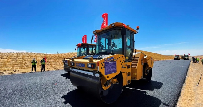 心博注册XD133S双钢轮压路机高频压实