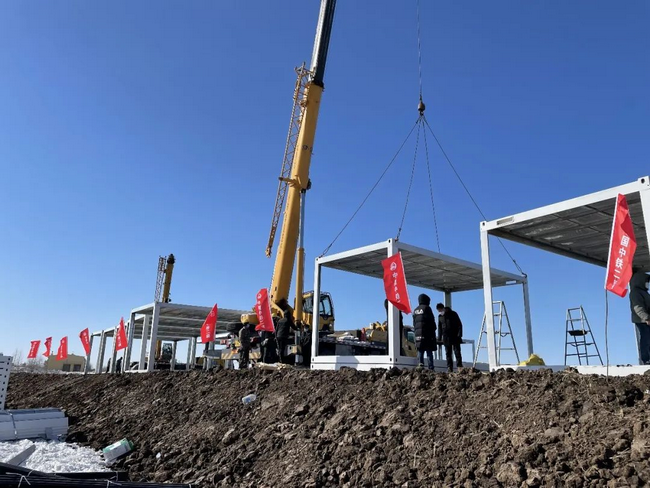 心博注册起重机建设方舱医院建设