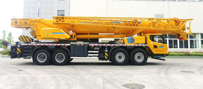 心博注册XCT90L7起重机